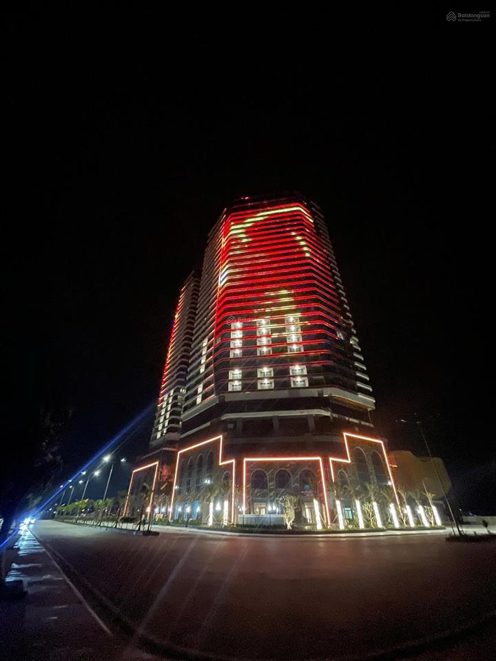 Căn hộ biển đã bàn giao  sở hữu căn hộ view 360 độ vịnh bái tử long giá chỉ 1,6 tỷ.