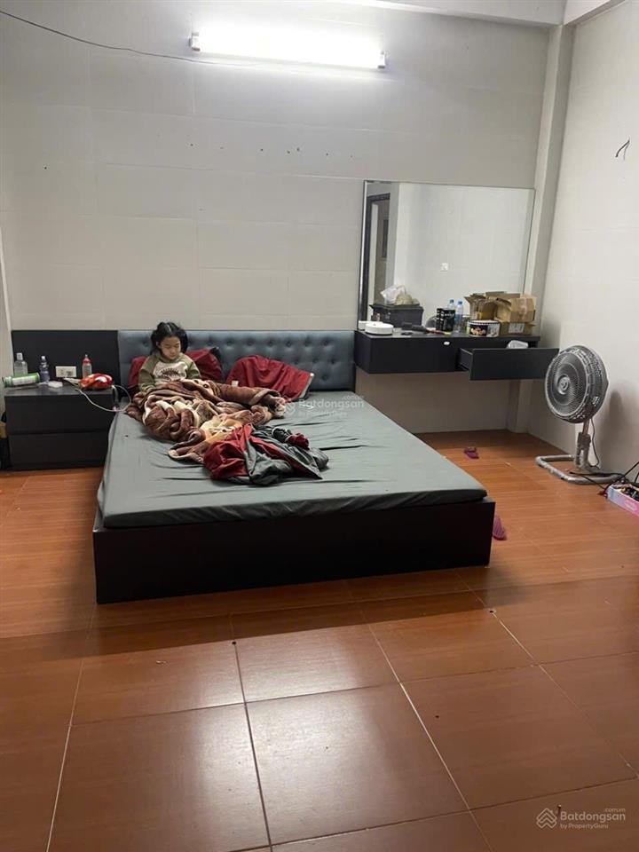 #bán nhà 42m/4tầng tại triều khúc, ngõ nhỏ nhưng giá cực tốt, pháp lý chuẩn, sổ đỏ cất két.