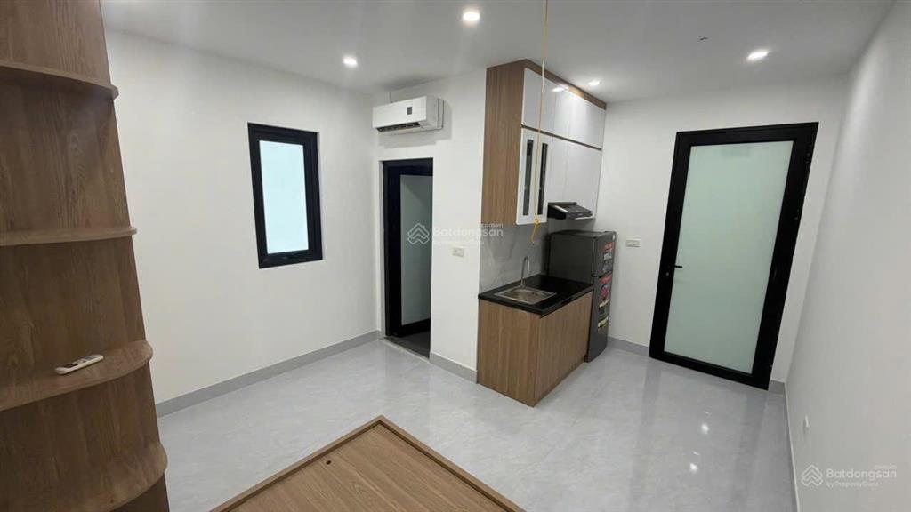 Bán nhà ccmn, 7 tầng khép kín, đầy đủ nội thất, có đầy đủ chức năng pccc, thang máy, có dòng tiền.