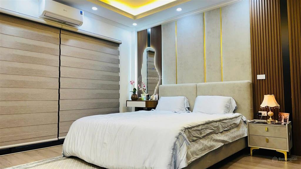 Nhà đẹp đón tết! phố phạm văn đồng, thang máy, ngõ rộng 10m, nhà đẹp 2 thoáng, gần ô tô, gần phố 20