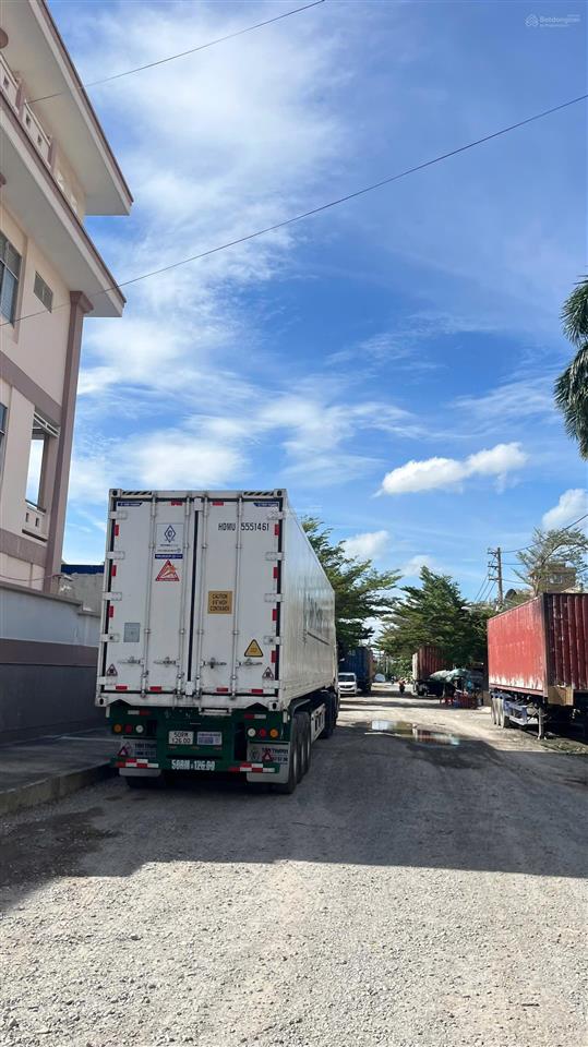 Cho thuê kho/xưởng diện tích 2300m2 ngay kcn tân bình, đường cont 24h, pccc vách tường