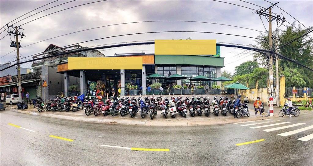 Siêu phẩm ngang 30m, 2 mặt tiền  kha vạn cân