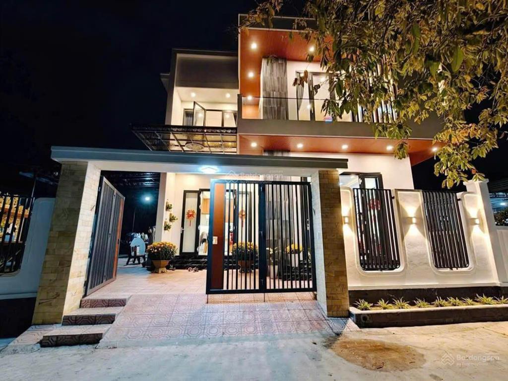 Biệt thự mini  10x9m  gần cây xăng 75