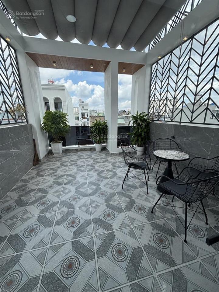 Xe hơi ngủ trong nhà  gần chợ  sân bay  đi đâu cũng tiện  5 tầng  thang máy thiết kế hiện đại