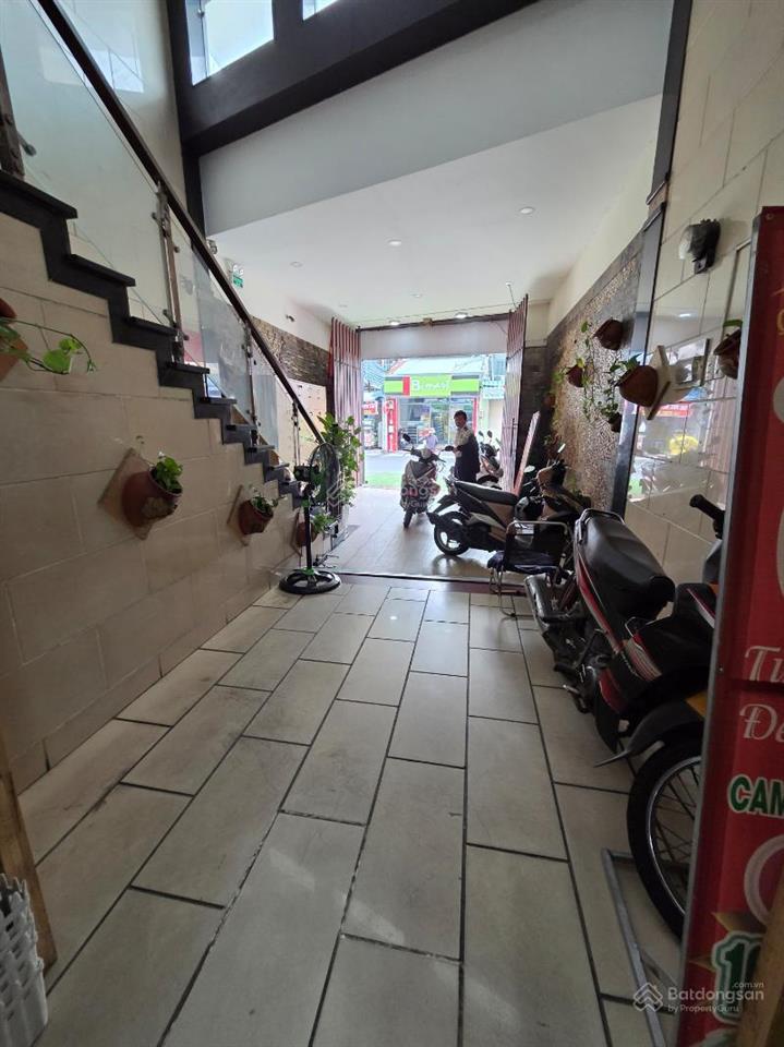 Bán nhà mặt phố đặng văn ngữ, 28,999 tỷ, 97m2, chính chủ hàng hiếm tại phường 10, quận phú nhuận