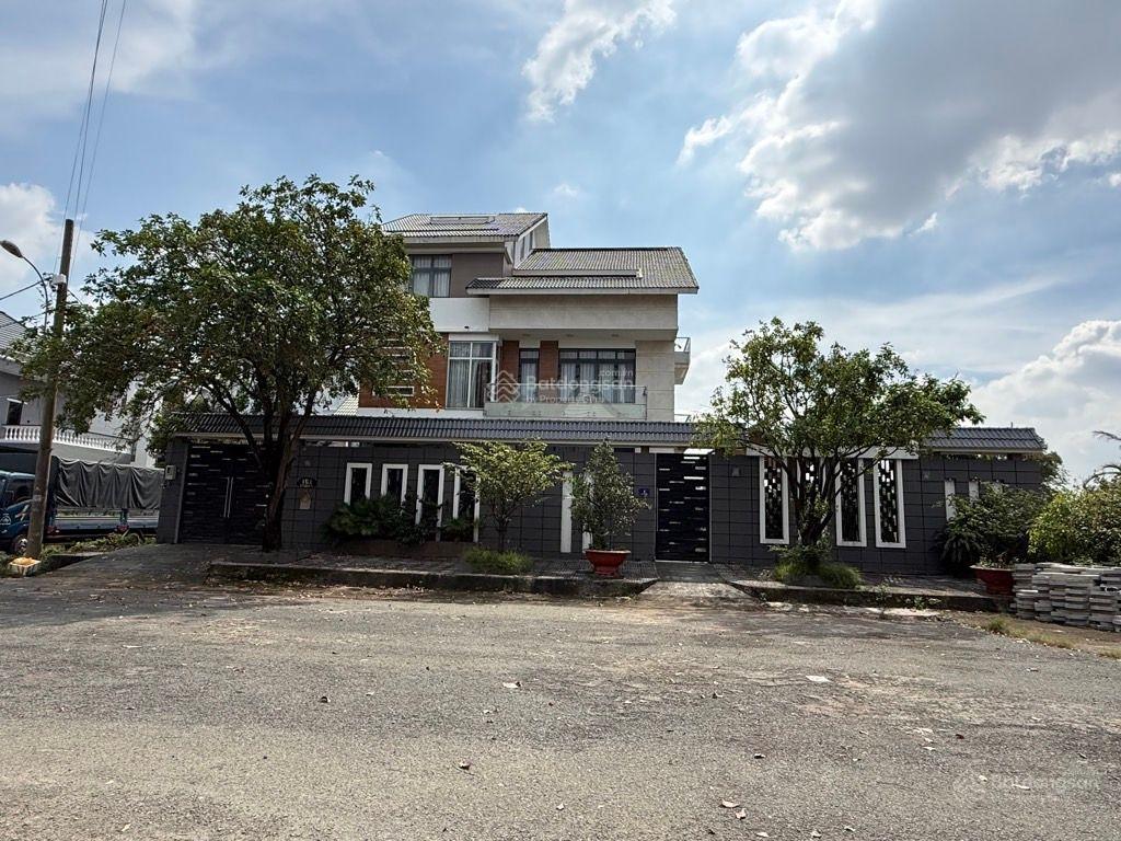 Giảm 1 tỷ giá mới 35 tỷ biệt thự châu âu  kiến trúc kiểu mỹ  nội thất nhập khẩu mỹ 90%