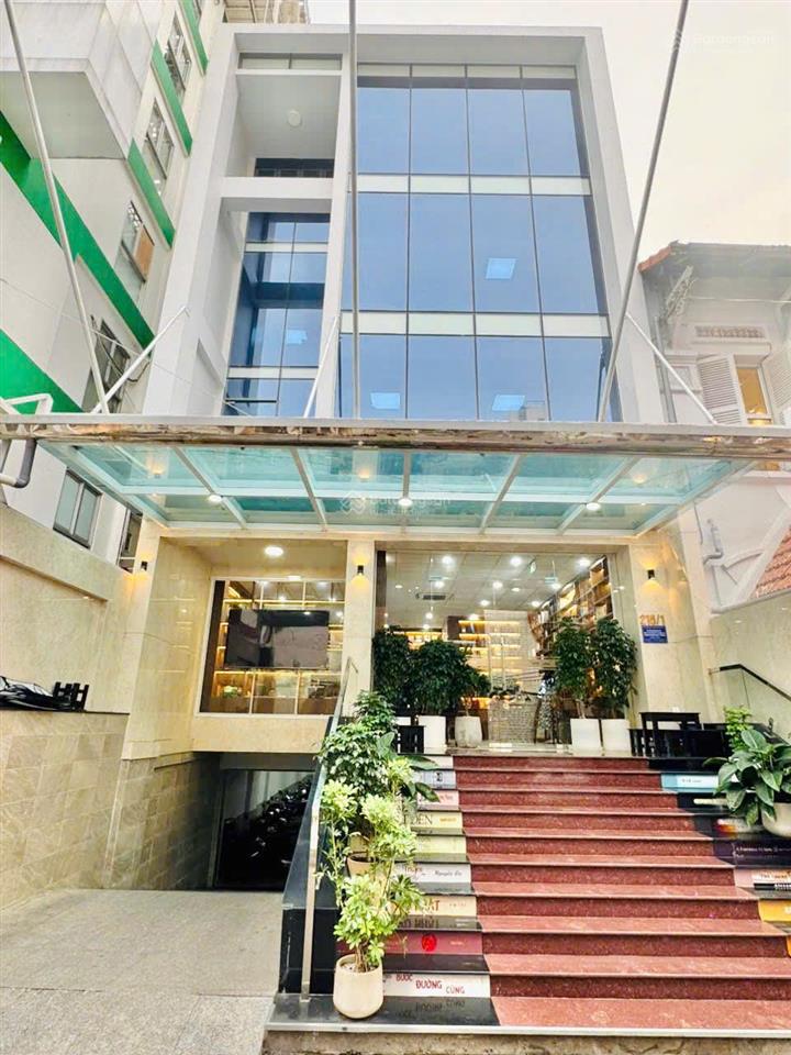 Cho thuê văn phòng vị trí vàng trung tâm quận 3 giá cực tốt