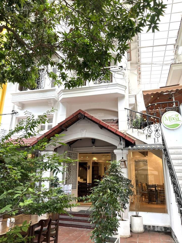 Cho thuê mặt bằng kinh doanh vị trí vàng, trung tâm quận 3