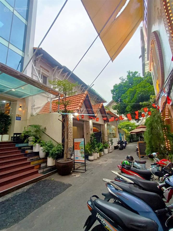 Cho thuê mặt bằng kinh doanh nhà hàng trung tâm quận 3