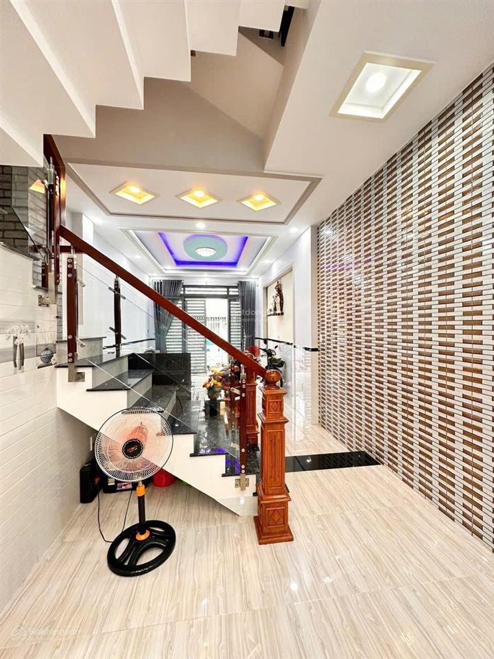 Bán nhà tx22 ngay chợ minh phát, nhà xây ở 2023, trệt 3 lầu