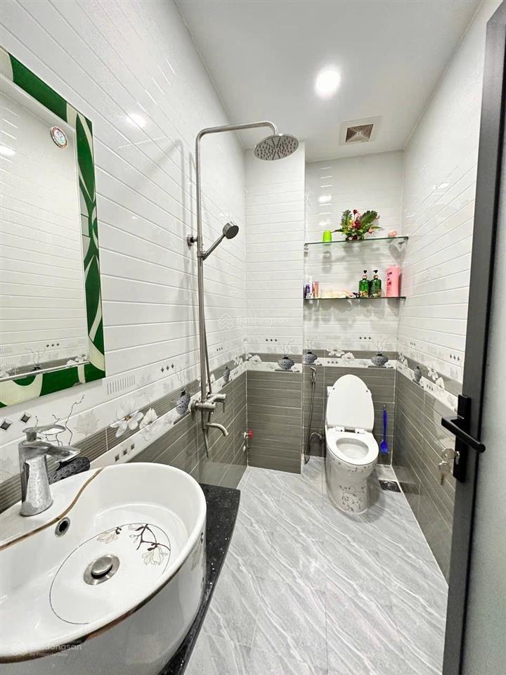 Bán nhà tx22 ngay chợ minh phát, nhà xây ở 2023, trệt 3 lầu