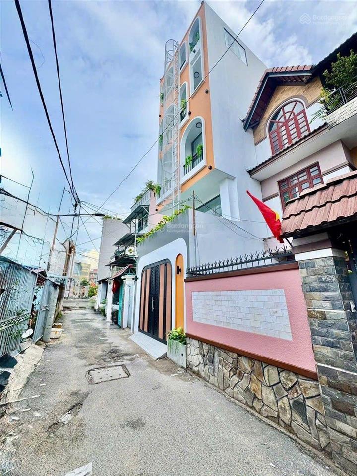 Bán căn hộ dịch vụ 262m2 sàn đường phan huy ích, thu nhập 68triệu/tháng