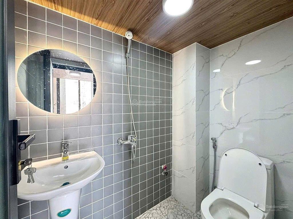 Bán căn hộ dịch vụ dòng tiền lên tới 180 triệu / tháng. không làm mà vẫn có ăn nhé anh chị