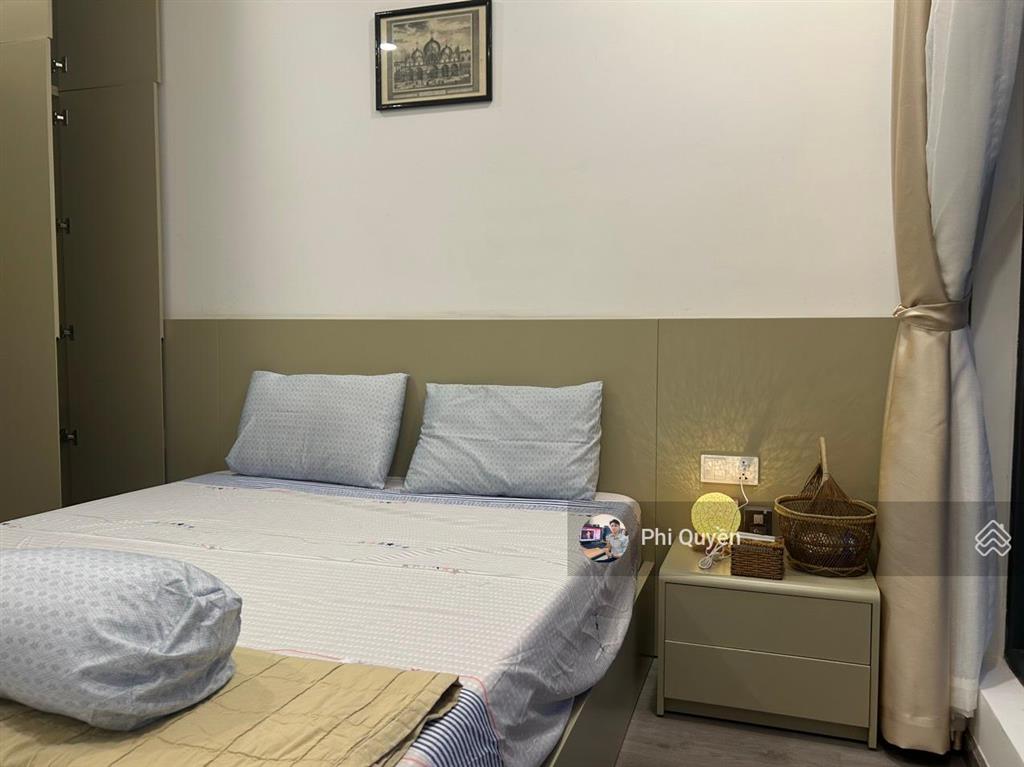 Mình cần bán chung cư the usefull  quận 1. dt 59m2, 2pn, 1wc. giá 2.7 tỷ.  0779 757 *** quyền