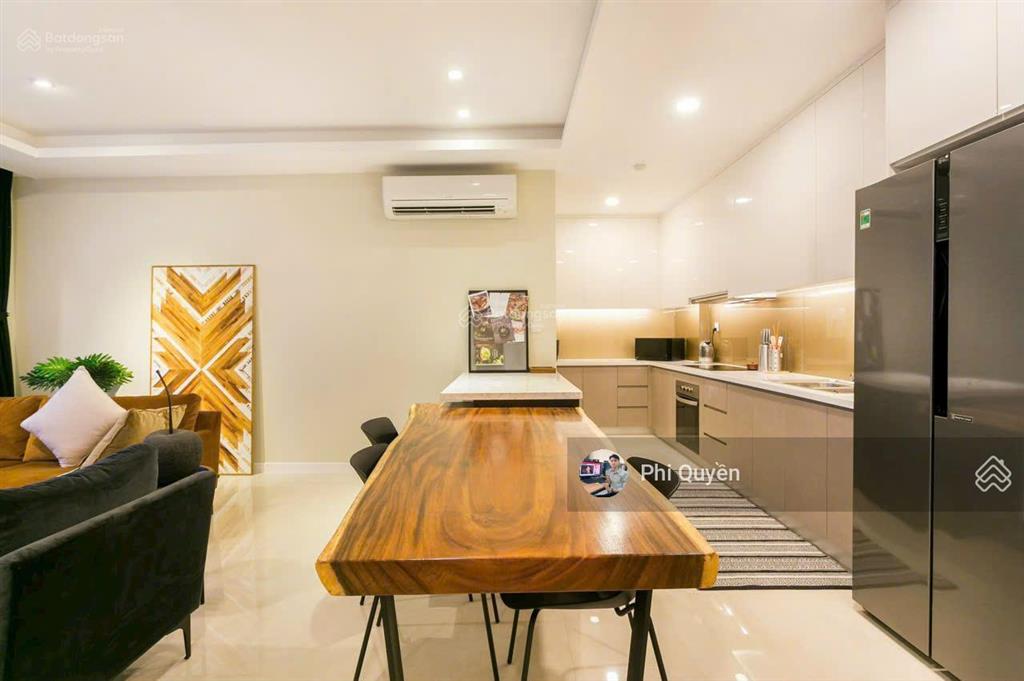 Chung cư cao cấp kingston phú nhuận. dt 82m2, 2pn, 2wc. giá từ 17 triệu,  0779 757 ***  quyền