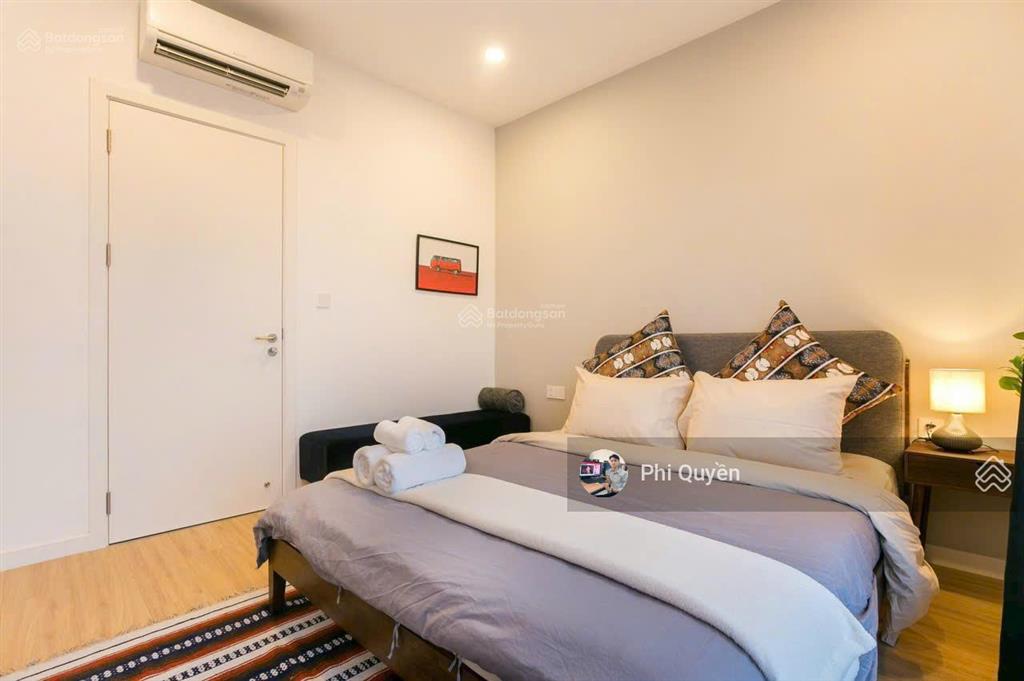 Chung cư cao cấp kingston phú nhuận. dt 82m2, 2pn, 2wc. giá từ 17 triệu,  0779 757 ***  quyền