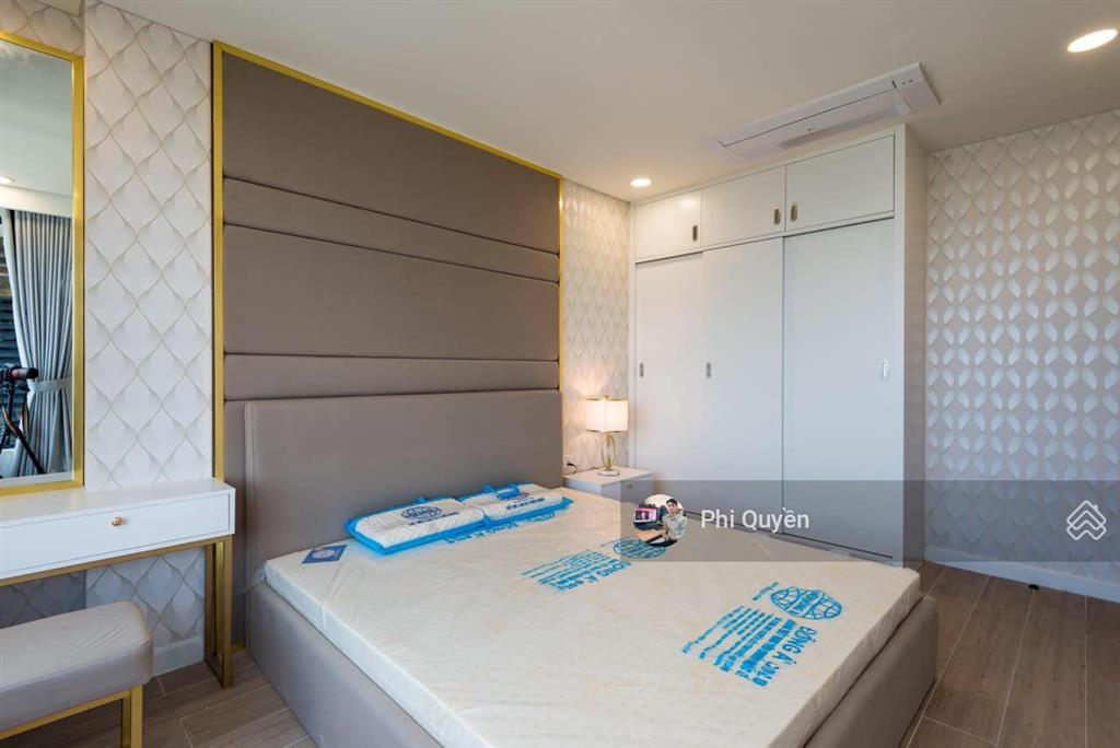 Cho thuê chung cư the botanica  tân bình, dt 60m2, 2pn, 1wc, giá 14 tr/th,  0779 757 *** quyền