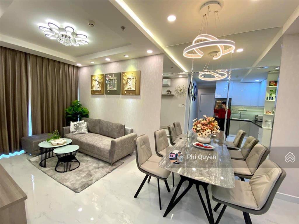 Mình cần bán nhanh chung cư screc tower  quận 3. dt 81m2, 2pn. giá 6 tỷ.  0779 757 *** quyền