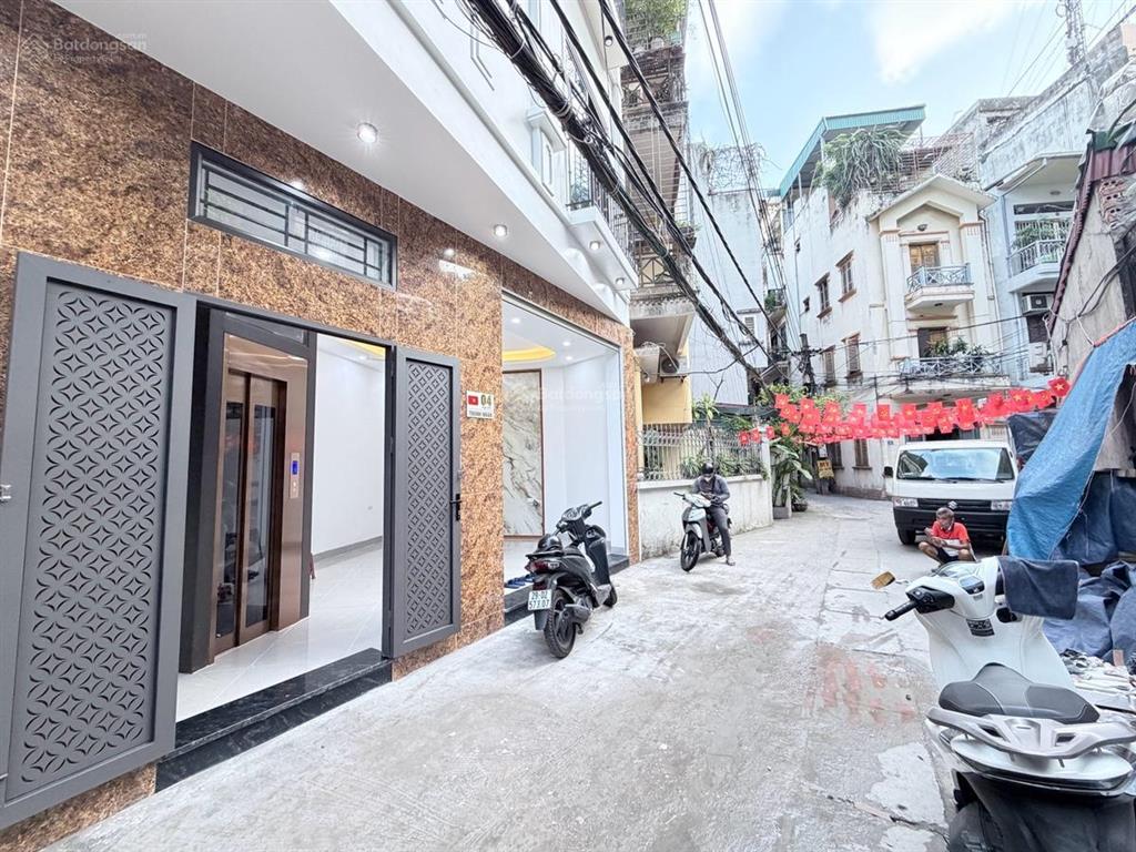 Trung tâm hai bà trưng thang máy oto đỗ cửa ngày đêm  nhỉnh 11 tỷ