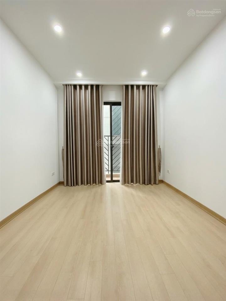 Siêu phẩm nguyễn lương bằng  45m x 5 tầnggần hồ đắc di 12.3 tỷ
