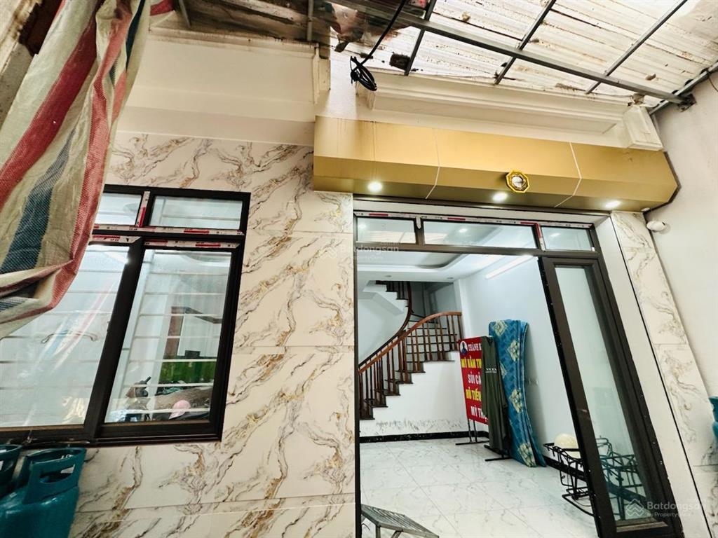 Không quy hoạch hai bà trưng nhà đẹp dân xây ngõ thông  41mx5 tầng  nhỉnh 13tỷ
