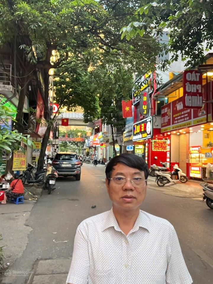 Bán nhà khu ao sen  mỗ lao  hà đông  ở và kinh doanh cực tốt