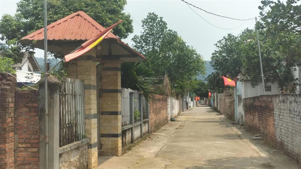 Lô góc siêu phẩm giá 2tỷ đường 6m tránh phú ninhkim anh