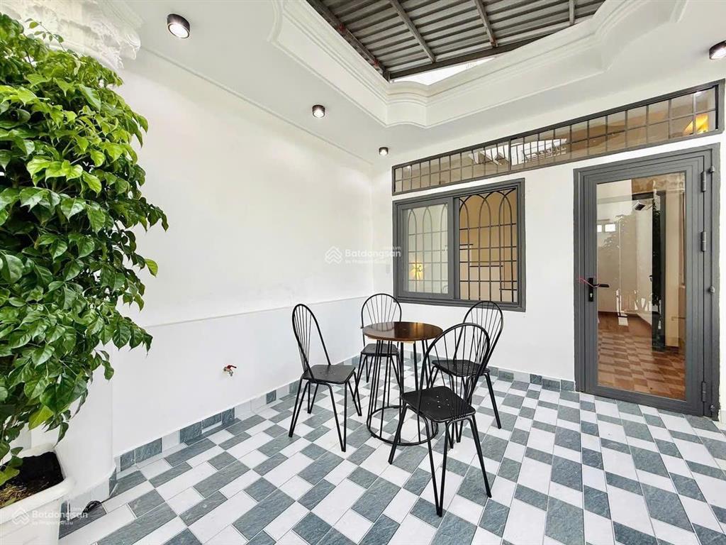 Hẻm xe hơi lê văn sỹ phường 1 quận tân bình (5mx15m) trệt lửng 2 lầu sân thượng giá 14.8 tỷ tl.