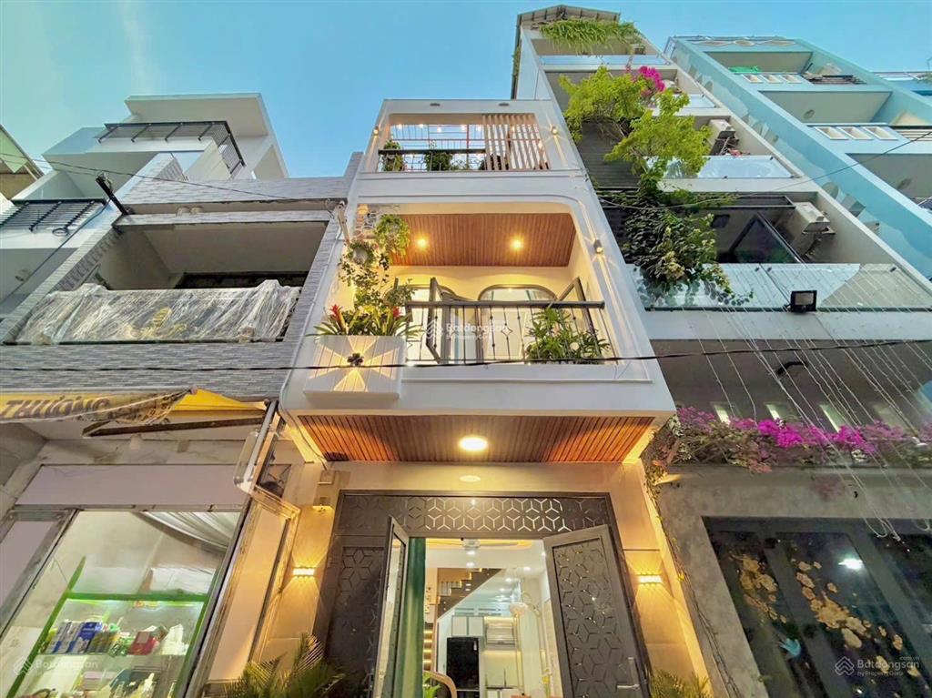 Nhà mới đẹp 60m2  điện biên phủ, phường 11, quận 10 trệt 2 lầu, giá 8.6 tỷ
