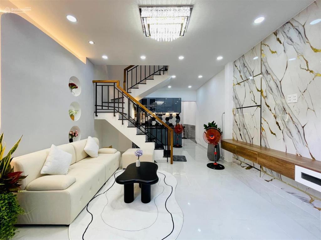 Nhà mới đẹp 60m2  điện biên phủ, phường 11, quận 10 trệt 2 lầu, giá 8.6 tỷ