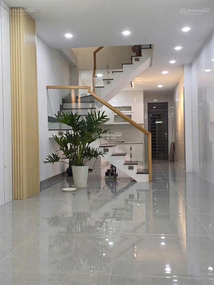 Bán nhà lý thái tổ phường 9 quận 10 (3.8mx11m, nở hậu chữ l 8m) trệt 3 lầu sân thượng giá 7.7 tỷ.