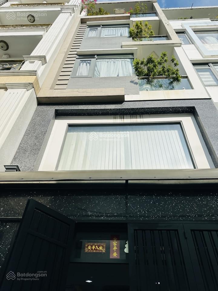 Bán nhà lê hồng phong phường 10 quận 10 (4mx18m) trệt lửng 3 lầu tầng giá 10.5 tỷ thương lượng.