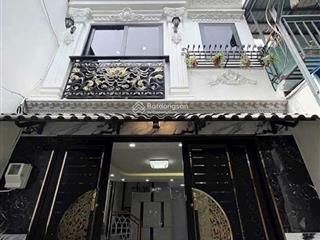 Nhà mới, cách mặt tiền 15m, lê hồng phong phường 10 quận 10 (5x11m) 4 tầng giá 10.3 tỷ thương lượng