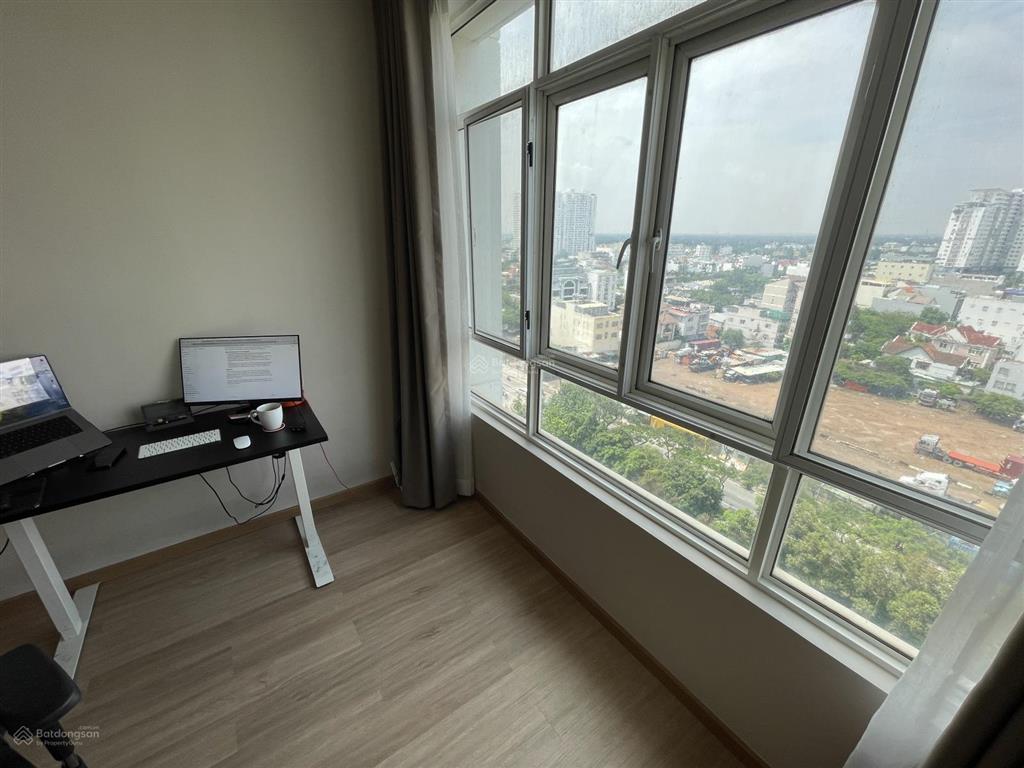 Chính chủ, bán căn 3pn  127m2  13,5tr dòng tiền từ cho thuê/tháng