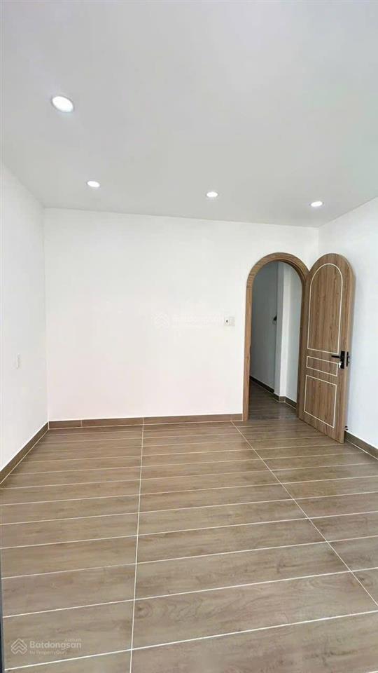 Bán nhà mới 1/ tân hoà đông p14 q6