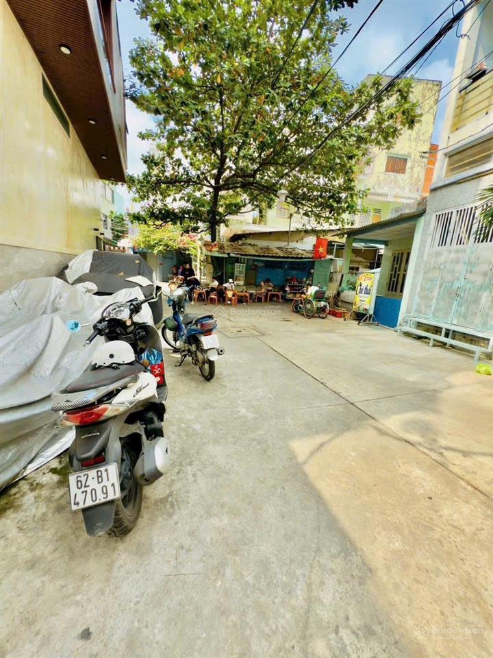 Bán nhà hẻm 1/ đường lò gốm p6 q6