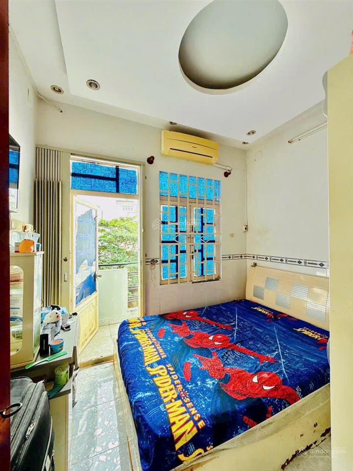 Bán nhà hẻm 1/ đường lò gốm p6 q6