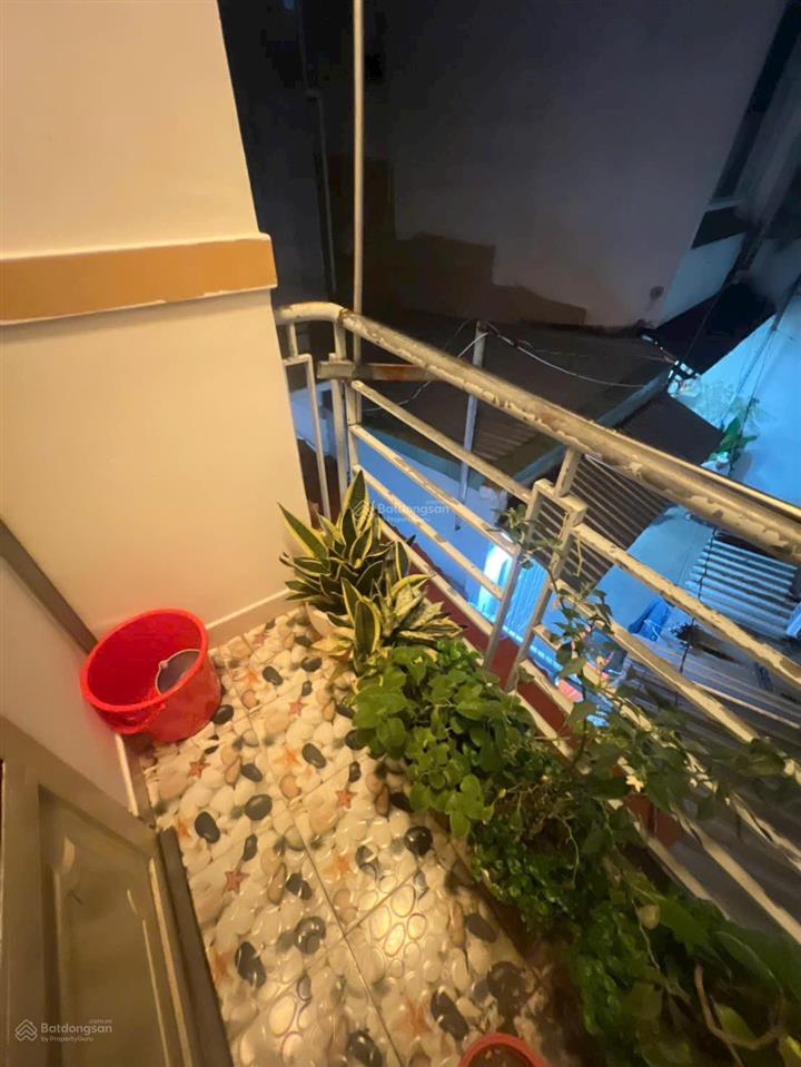 Bán nhà hẻm 185 bà hom p13 q6 (thông ra phố ẩm thực)