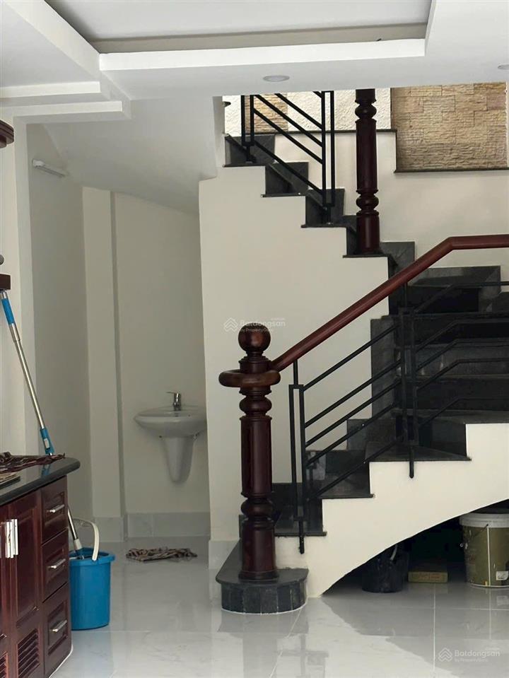 Bán nhà đường hậu giang p12 q6