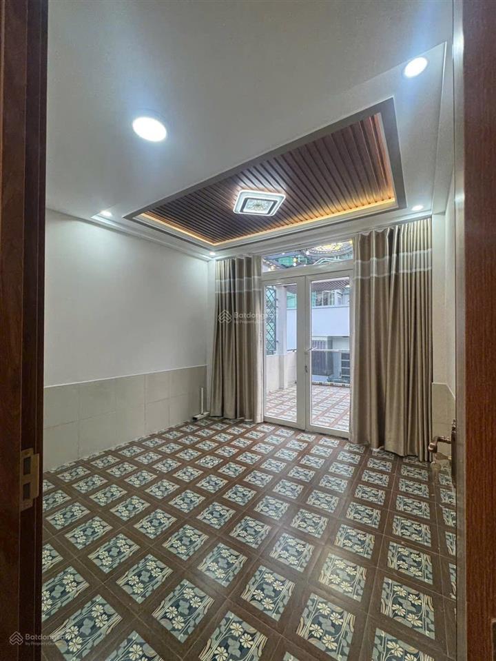 Bán nhà mới 100% hẻm xe hơi lãnh binh thăng q11