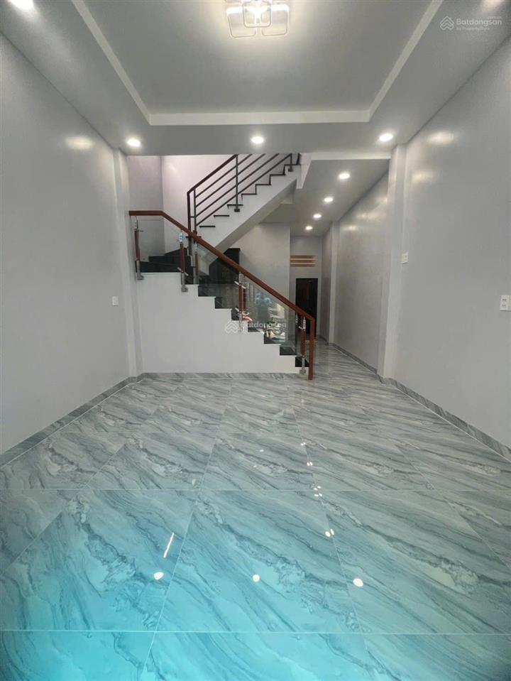 Bán nhà 628// đường hậu giang p12 q6