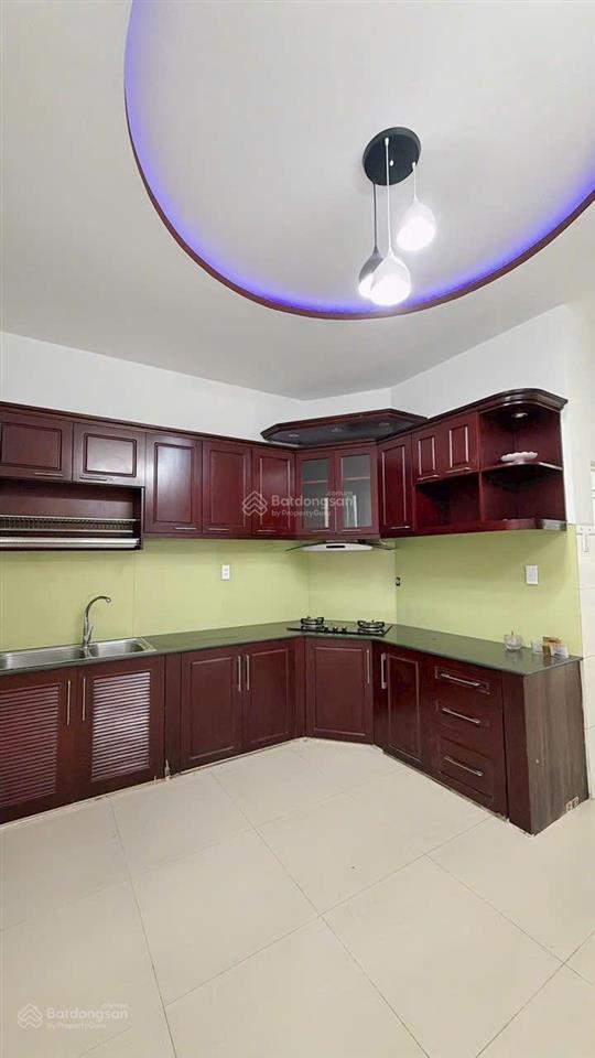 Bán nhà mặt tiền nội bộ cư xá phú bình q11