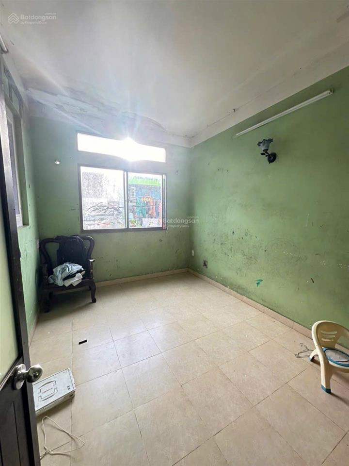Bán nhà mặt tiền nội bộ kdc bình phú q6