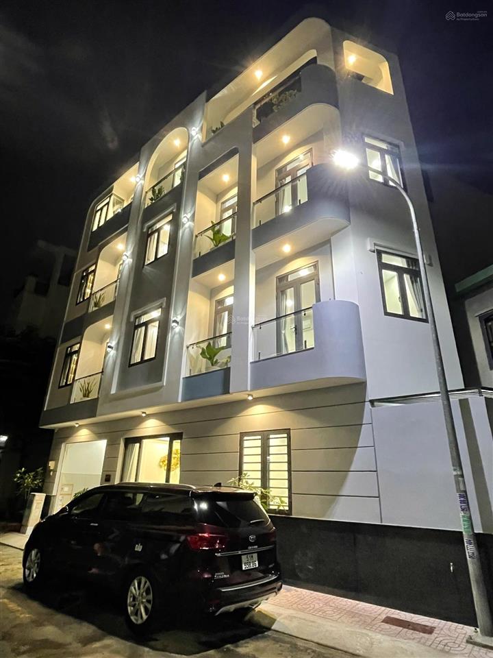 Nhà đường bình thành dt lớn ngang 14m x 10m cn 85,6m2 4 tấm, 5 pn  6 wc có gara xe hơi có giá tốt