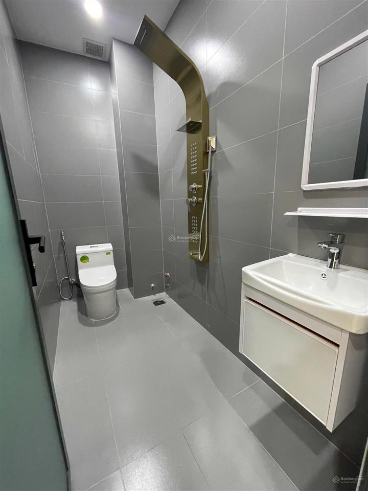 Nhà đường bình thành dt lớn ngang 14m x 10m cn 85,6m2 4 tấm, 5 pn  6 wc có gara xe hơi có giá tốt