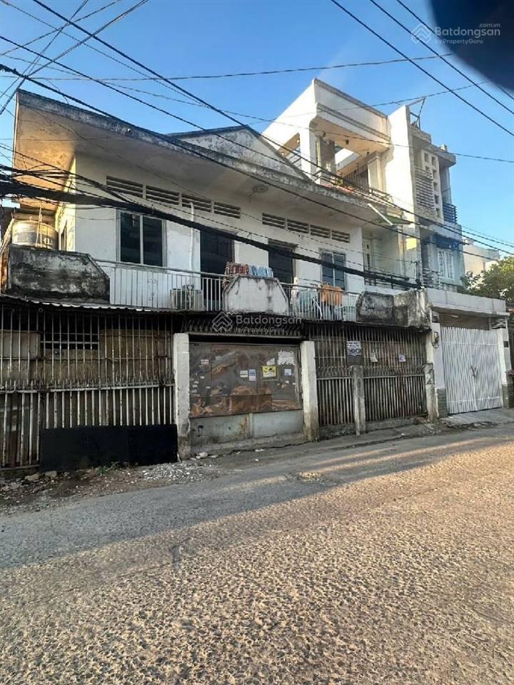 Nhà lô góc cực hiếm mã lò, 2 mặt tiền, 9.6x20m, giá tốt