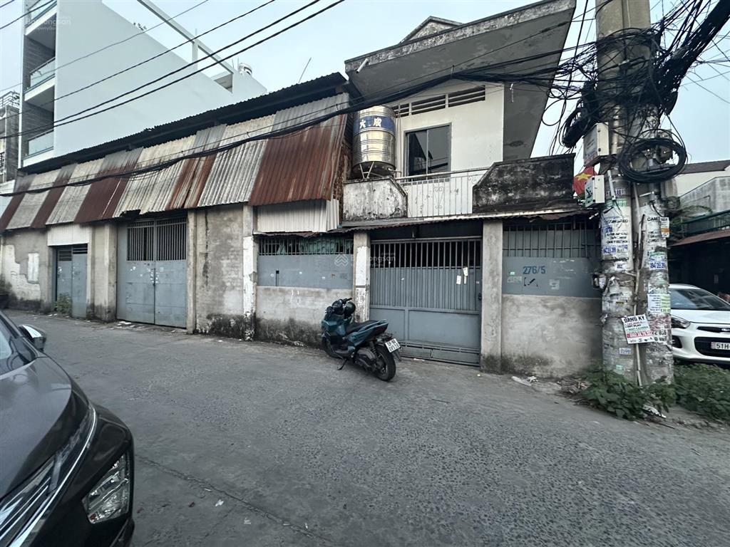 Nhà lô góc cực hiếm mã lò, 2 mặt tiền, 9.6x20m, giá tốt