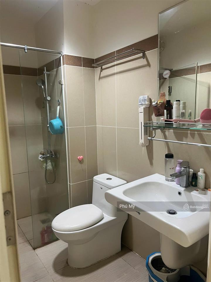 Cho thuê c/c the era town, phú mỹ. 85m22pn3wc có nội thất giá 9,5 triệu.