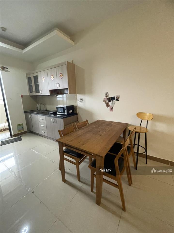Cho thuê c/c the era town, phú mỹ. 85m22pn3wc có nội thất giá 9,5 triệu.