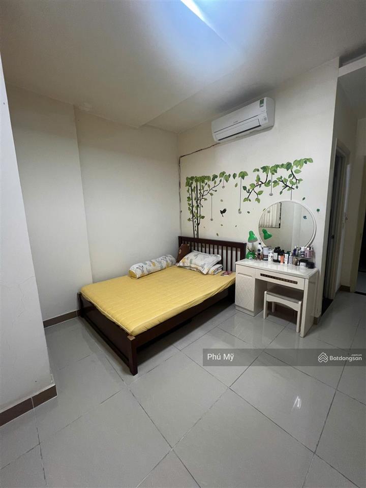 Cho thuê c/c the era town, phú mỹ. 85m22pn3wc có nội thất giá 9,5 triệu.